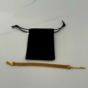 Ariana Lucci 18k gold bracelet